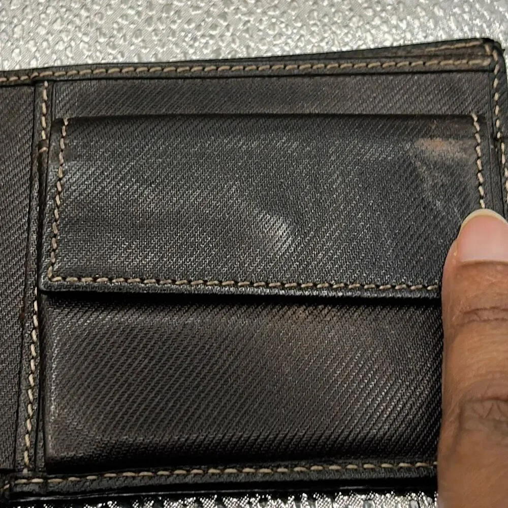 Gucci GG Monogram Bifold Wallet Brown Tan Canvas Cardholder Luxury Classic